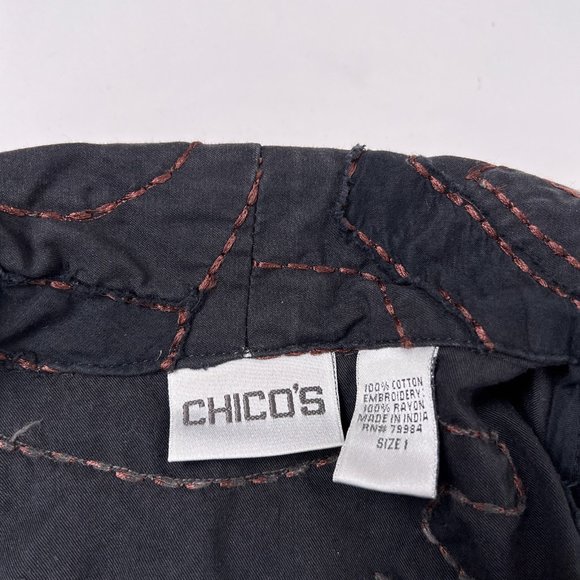 Chicos Black Abstract Art to Wear Contrast Stitch Button Blazer Jacket M 1 FLAW - Picture 9 of 10